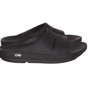 OOFOS Women's OOyea Slides Size 8